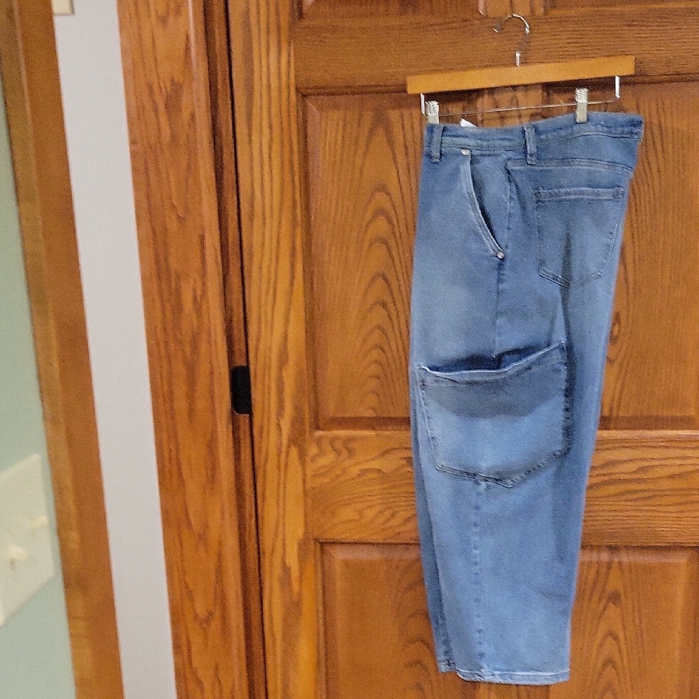 And Now This Womens Jeans In Size 31/12